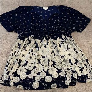 Women’s Maternity Top